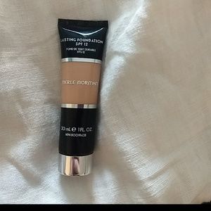 Merle Norman lasting foundation